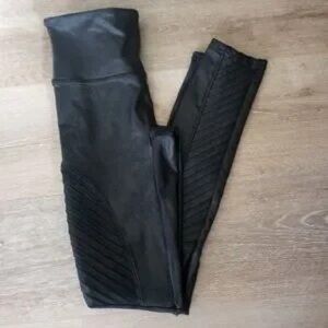 Black High-Waisted Leggings